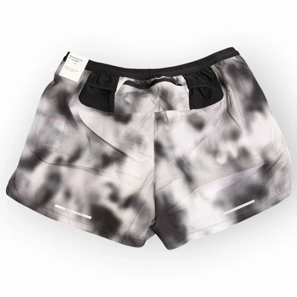Nike Running Division Breathe Dri-FIT ADV 4'' Brief-Lined Shorts L HJ4150-010